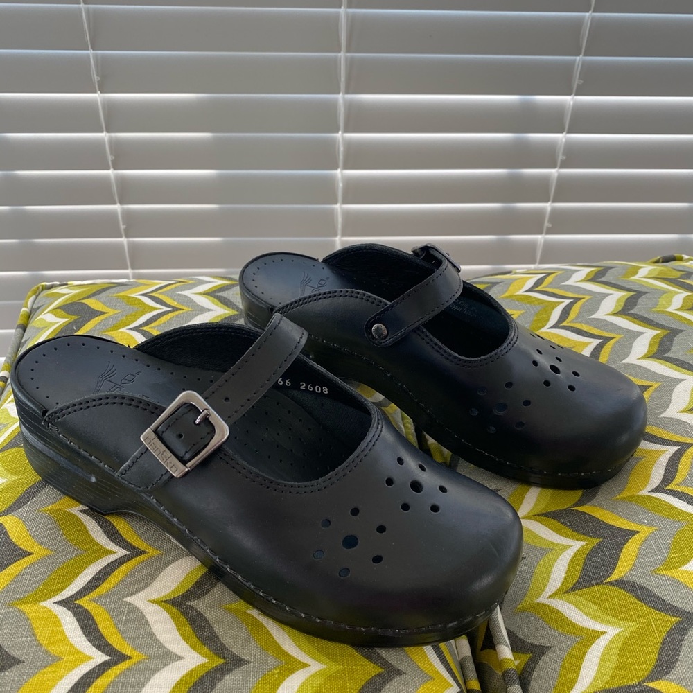 Dansko *New* Mary Jane Clog Mule Black
